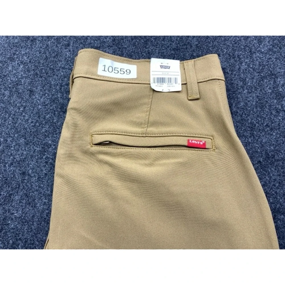 Levi's XX Chino Standard Taper Men 31x32 Tan Tech High Stretch Quick Dry Pants